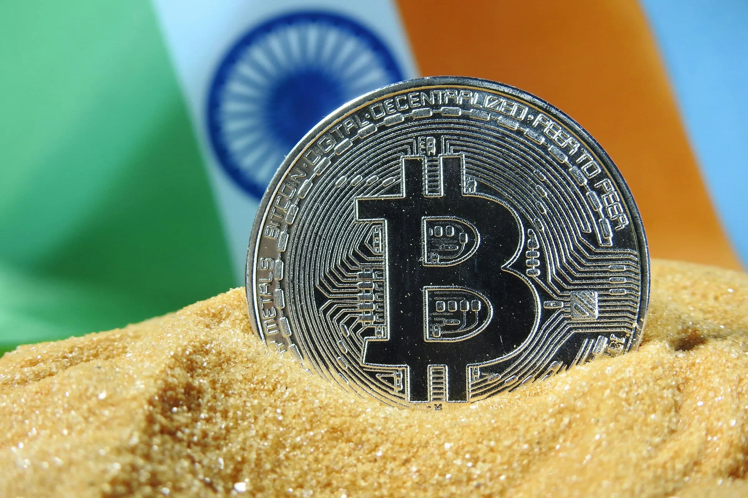 Digital cryptocurrency coins and blockchain network – beginner’s guide for Indian investors.